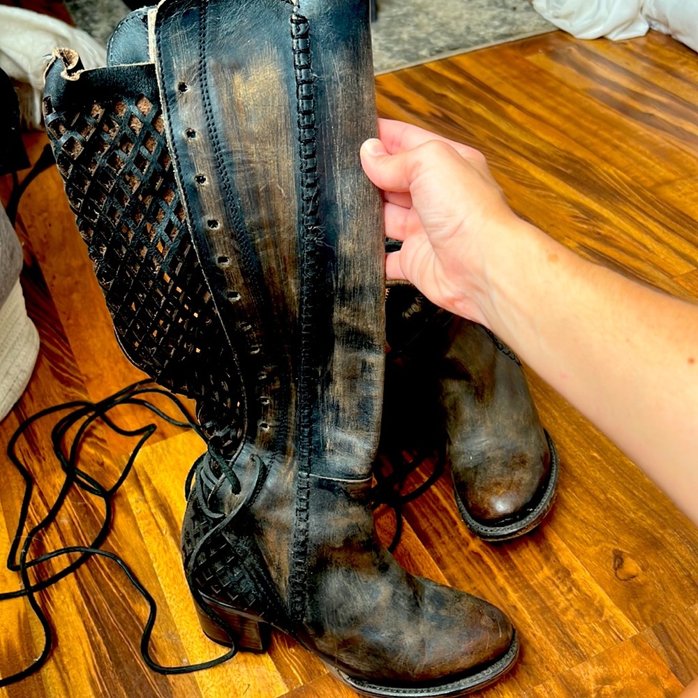 Freebird by Steven lace up boots